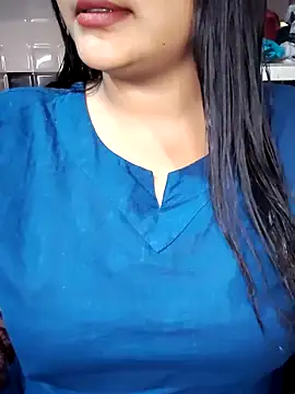 Snapshot of cutepragya2 chatting on 01/18/26, 12:52 cutepragya2 online show from 01/18/26, 12:52