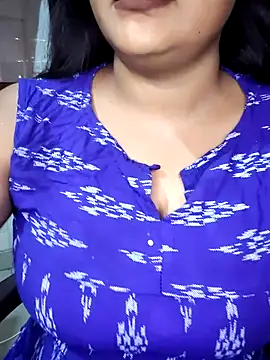 Snapshot of cutepragya2 chatting on 12/02/25, 05:09 cutepragya2 online show from 12/02/25, 05:09