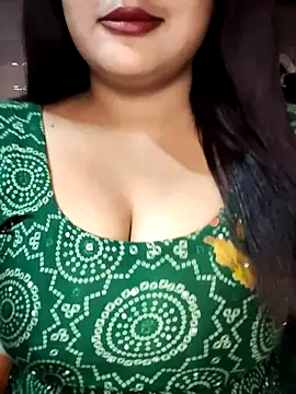 Snapshot of cutepragya2 chatting on 04/15/26, 11:16 cutepragya2 online show from 04/15/26, 11:16