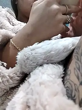 Snapshot of fofinhaa12 chatting on 10/07/25, 03:57 fofinhaa12 online show from 10/07/25, 03:57