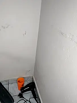 Snapshot of fofinhaa12 chatting on 04/10/26, 01:56 fofinhaa12 online show from 04/10/26, 01:56