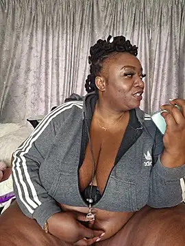 ThickianaRider online show from 12/02/25, 04:47