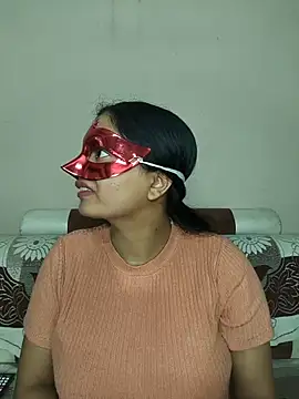 bigtitsqueen online show from 02/04/26, 08:53