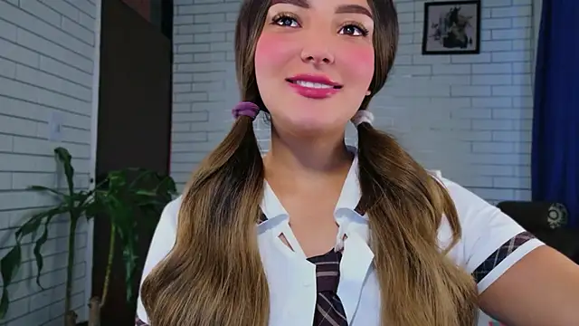 Snapshot of Afrodita_Shalom chatting on 11/06/25, 10:52 Afrodita Shalom online show from 11/06/25, 10:52