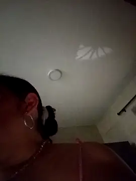 MirandaSoto online show from 12/21/25, 05:42