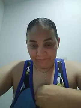 Snapshot of MirandaSoto chatting on 07/13/26, 06:24 MirandaSoto online show from 07/13/26, 06:24