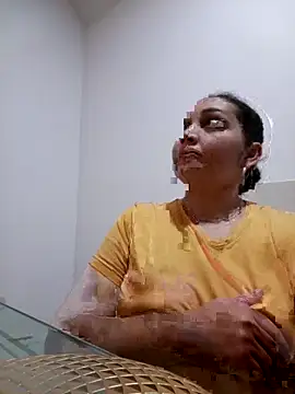 MirandaSoto online show from 12/02/25, 03:41