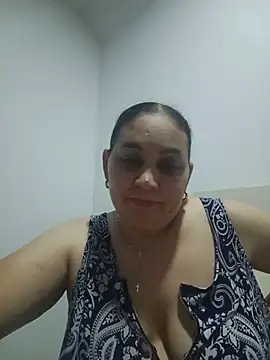 Snapshot of MirandaSoto chatting on 07/20/26, 03:47 MirandaSoto online show from 07/20/26, 03:47