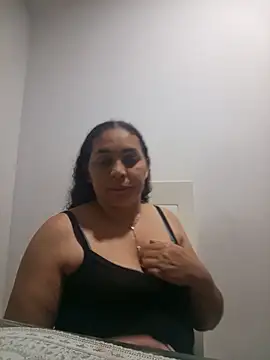 MirandaSoto online show from 10/18/25, 03:41