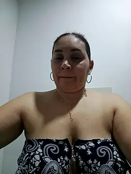 MirandaSoto online show from 10/08/25, 03:41