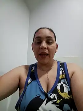 MirandaSoto online show from 05/02/26, 04:07