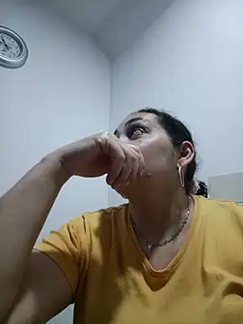 MirandaSoto online show from 02/05/26, 03:46