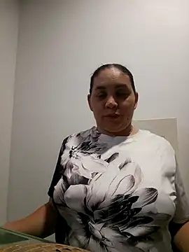 MirandaSoto online show from 02/08/26, 03:59