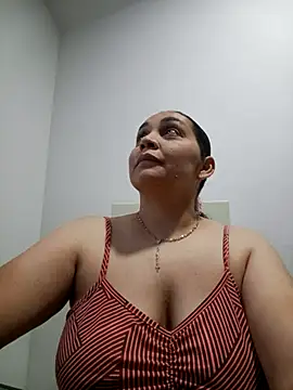 MirandaSoto online show from 04/22/26, 04:19