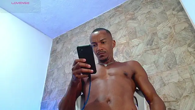 Snapshot of mikejaybra chatting on 10/11/25, 04:30 mikejaybra online show from 10/11/25, 04:30