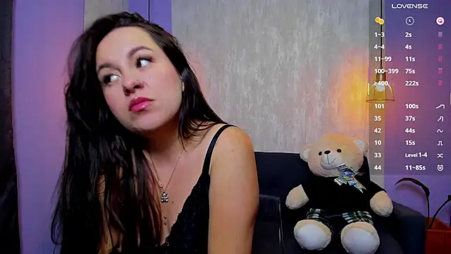 carlota petite online show from 10/30/25, 03:38