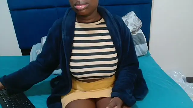 MilkyTitties online show from 07/08/26, 09:10