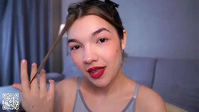 VeronaAppleberry online show from 02/21/25, 01:11