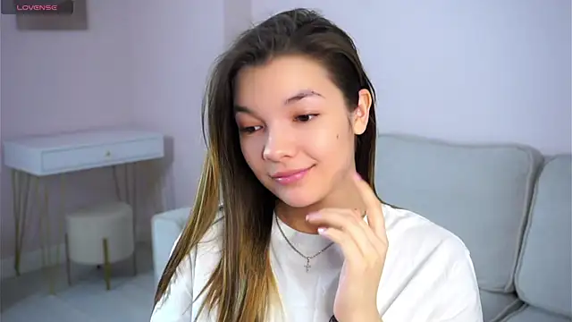 VeronaAppleberry online show from 02/17/26, 01:36