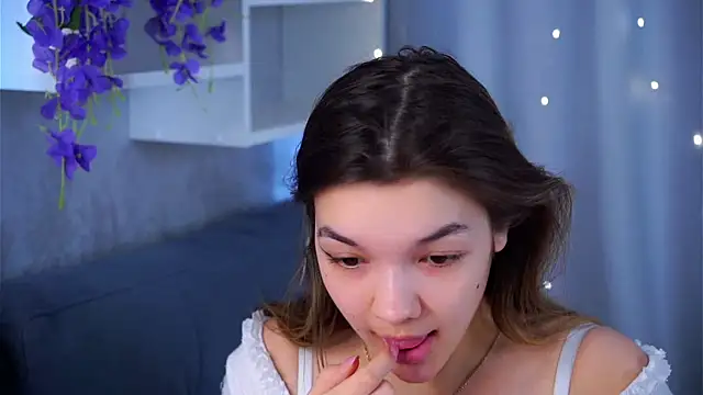 VeronaAppleberry online show from 02/20/26, 06:26