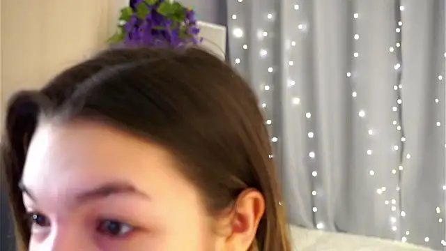 VeronaAppleberry online show from 02/18/26, 01:03