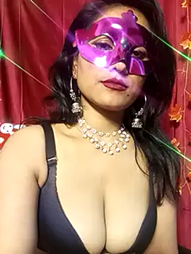 Stripy Doll online show from 02/25/25, 04:35