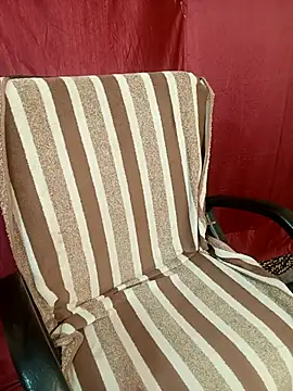 Stripy Doll online show from 09/25/25, 10:38