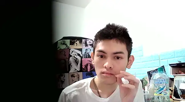 Snapshot of thisisbook_223 chatting on 03/03/25, 04:05 thisisbook 223 online show from 03/03/25, 04:05