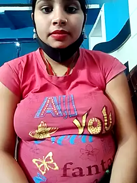 Snapshot of Nisha_Cute chatting on 03/07/25, 07:52 Nisha Cute online show from 03/07/25, 07:52