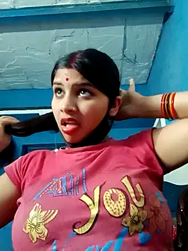 Snapshot of Nisha_Cute chatting on 03/17/25, 11:10 Nisha Cute online show from 03/17/25, 11:10