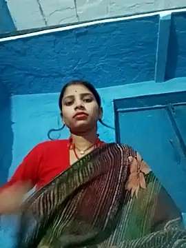Snapshot of Nisha_Cute chatting on 10/12/25, 06:31 Nisha Cute online show from 10/12/25, 06:31