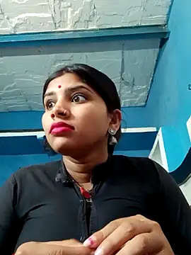 Snapshot of Nisha_Cute chatting on 03/21/25, 08:17 Nisha Cute online show from 03/21/25, 08:17