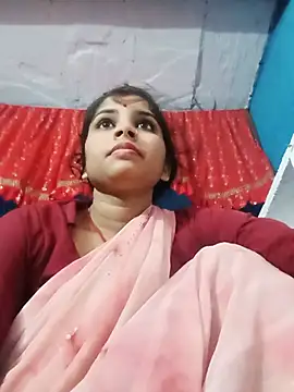 Snapshot of Nisha_Cute chatting on 07/14/26, 10:21 Nisha Cute online show from 07/14/26, 10:21