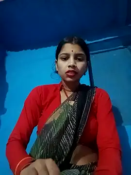 Snapshot of Nisha_Cute chatting on 10/18/25, 07:05 Nisha Cute online show from 10/18/25, 07:05