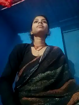 Nisha Cute online show from 10/25/25, 11:38