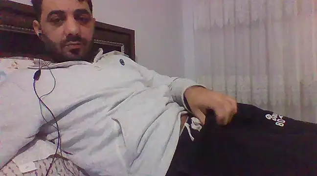 Snapshot of Sexyy_Mann34 chatting on 01/12/25, 02:19 Sexyy Mann34 online show from 01/12/25, 02:19