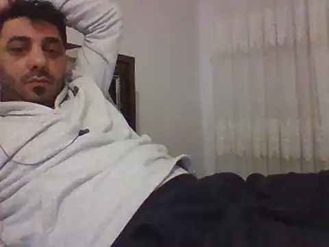 Snapshot of Sexyy_Mann34 chatting on 12/21/24, 06:22 Sexyy Mann34 online show from 12/21/24, 06:22