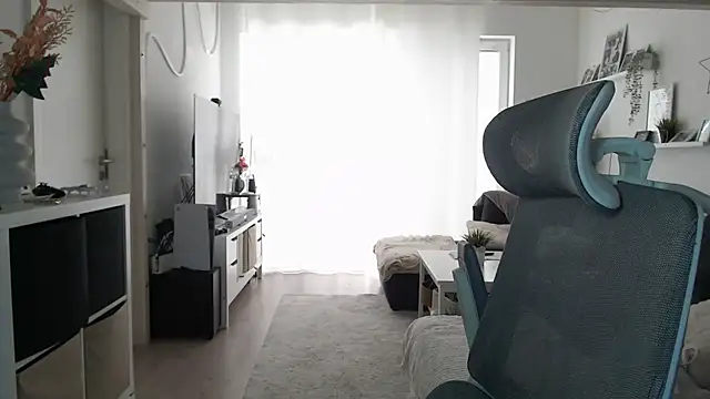 IntiMia online show from 01/12/26, 09:49