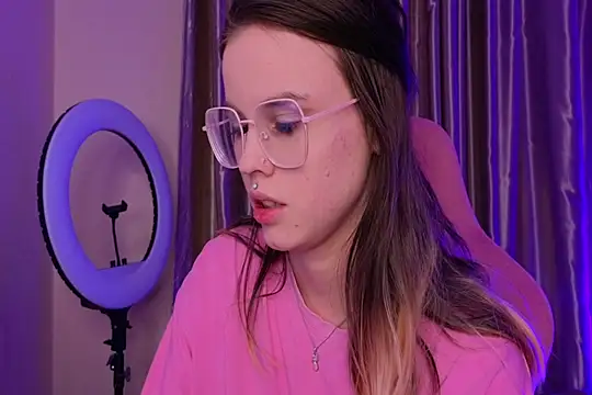 HanaMitsuri online show from 04/09/26, 04:57