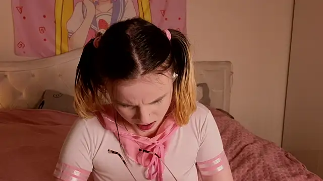 HanaMitsuri online show from 11/20/25, 05:57