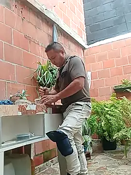 luchoarr online show from 11/14/25, 12:53