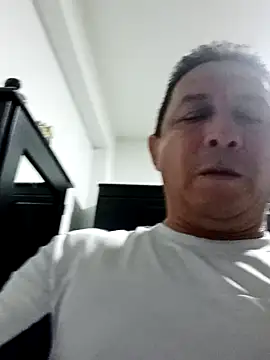 Snapshot of luchoarr chatting on 01/12/25, 11:36 luchoarr online show from 01/12/25, 11:36