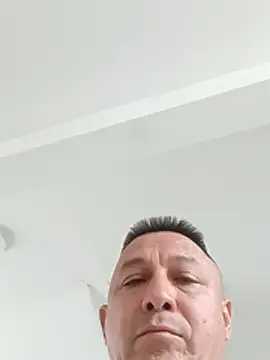 luchoarr online show from 11/29/25, 04:29