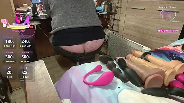 misteryman1956 online show from 12/01/25, 07:31