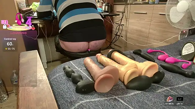 misteryman1956 online show from 09/26/25, 09:27