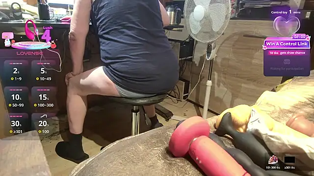 misteryman1956 online show from 07/24/26, 05:31