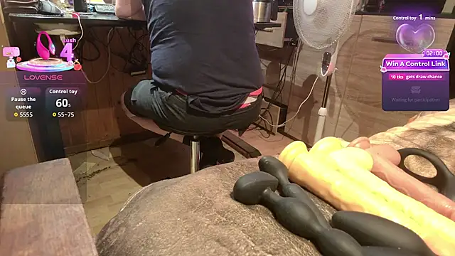 misteryman1956 online show from 07/14/26, 11:49