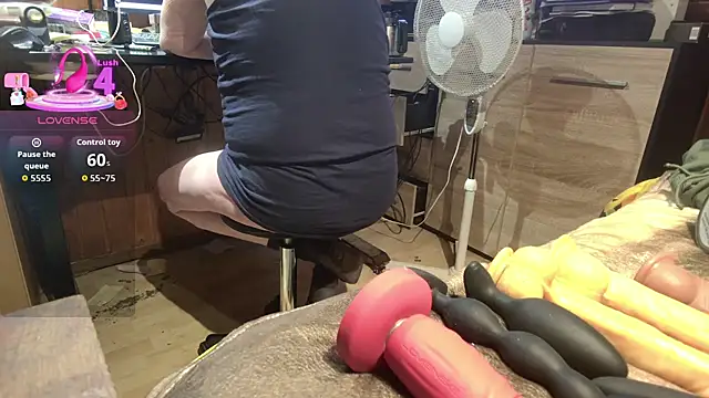 misteryman1956 online show from 07/23/26, 05:09