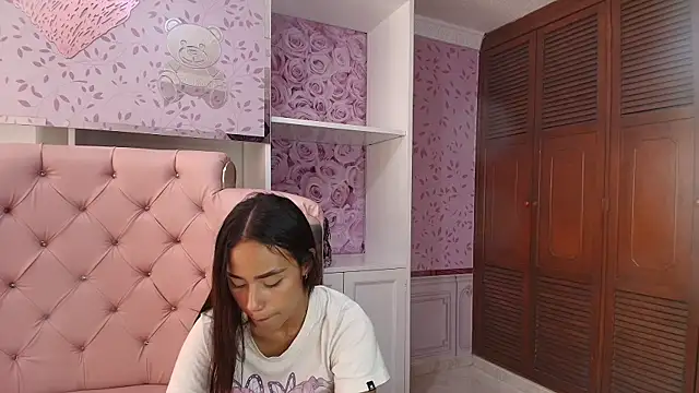 sheyla sweet18 online show from 02/06/25, 10:25