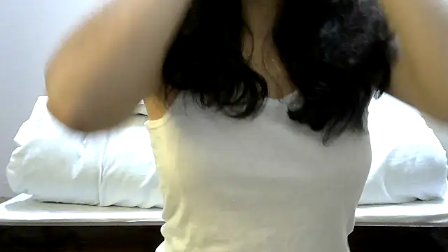 Snapshot of phuljhadi chatting on 09/21/25, 04:01 phuljhadi online show from 09/21/25, 04:01